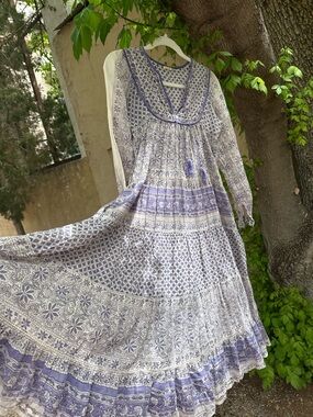 Matta NY Boho Floral Midi Style Dress in Small